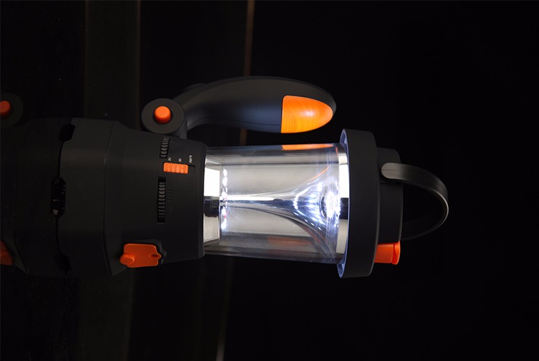 報警、收音機、野營燈